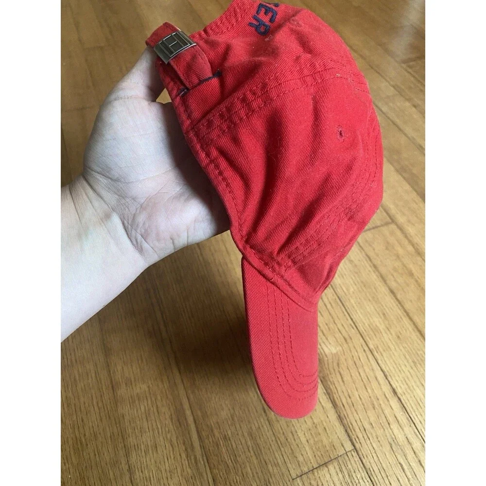 Tommy Hilfiger logo hat